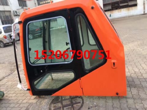點擊查看詳細(xì)信息<br>標(biāo)題：斗山DH220-7/DH-7型駕駛室 可選裝內(nèi)飾  閱讀次數(shù)：2172